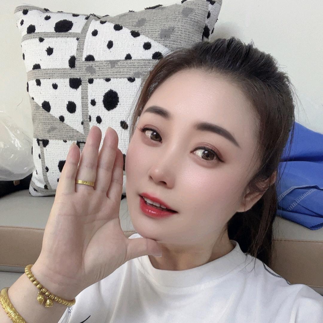 女机手～格格