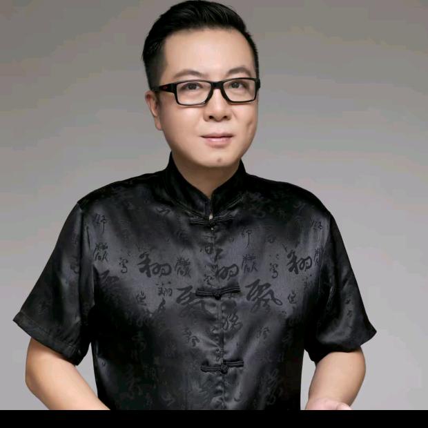 主持人宋非
