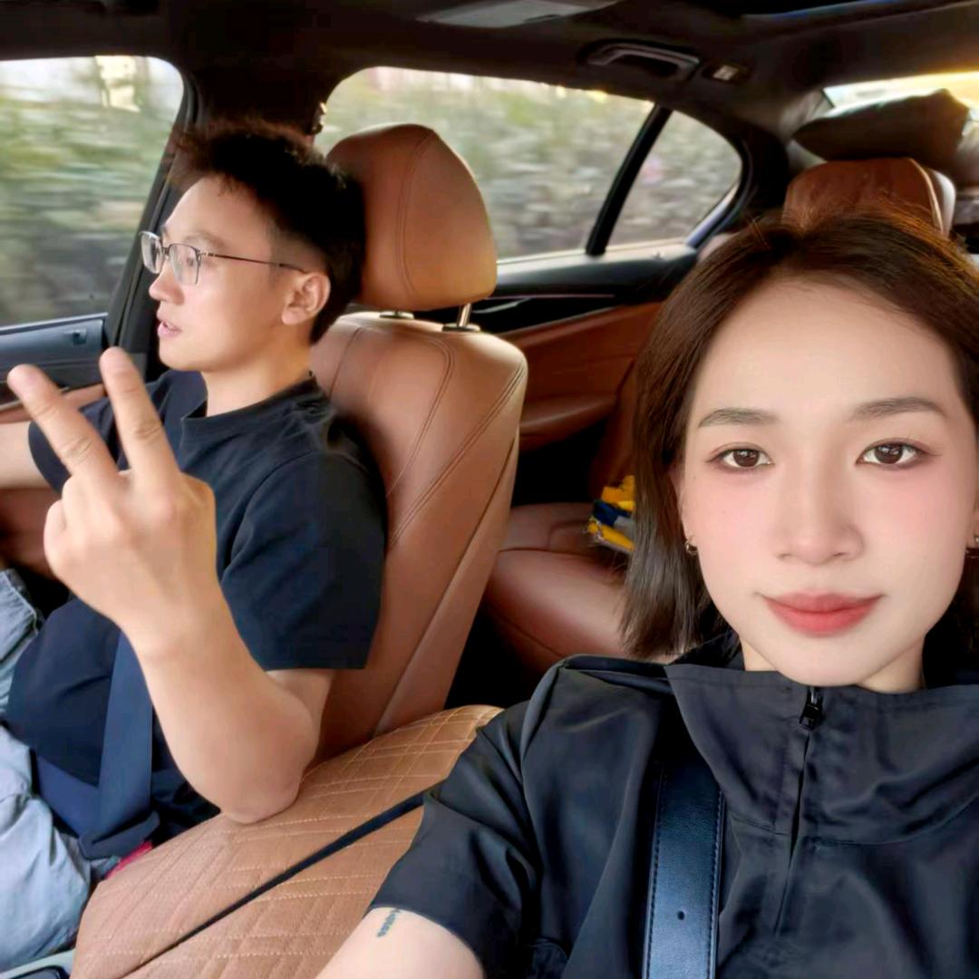 湄潭卖二手车的涂飞