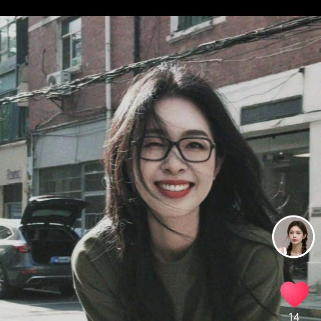 咖啡馆坚强的虎鲸🐋