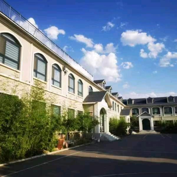 峰毅素质教育基地