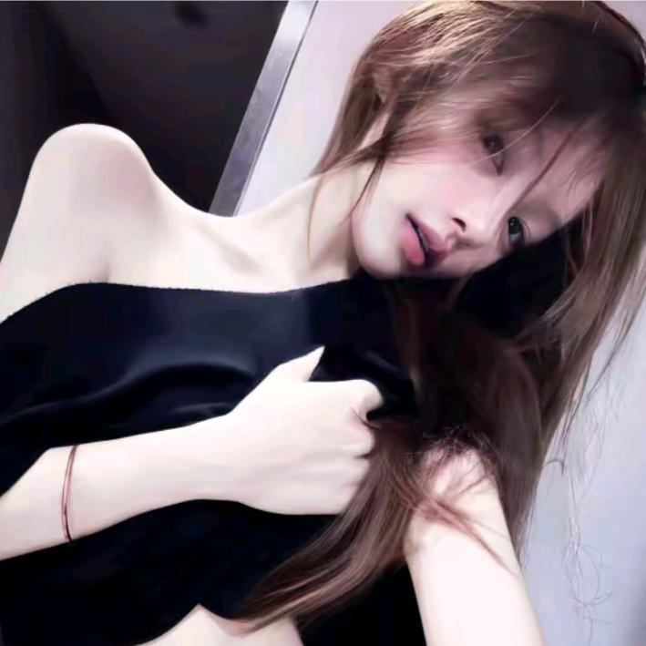 悲伤𝙆𝙞𝙩𝙩𝙮猫.