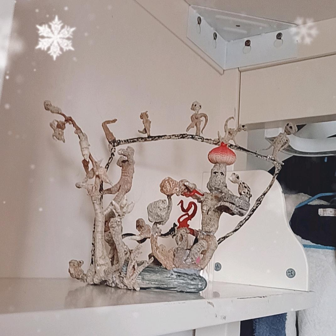 手工艺人（享受一个人坐下来，做手工过程）