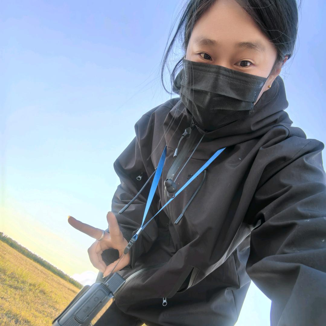 跨区小静