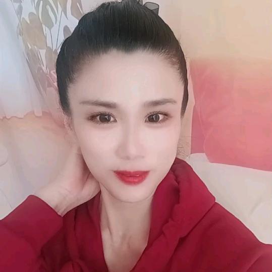 梅姐🌹上午10点30开播