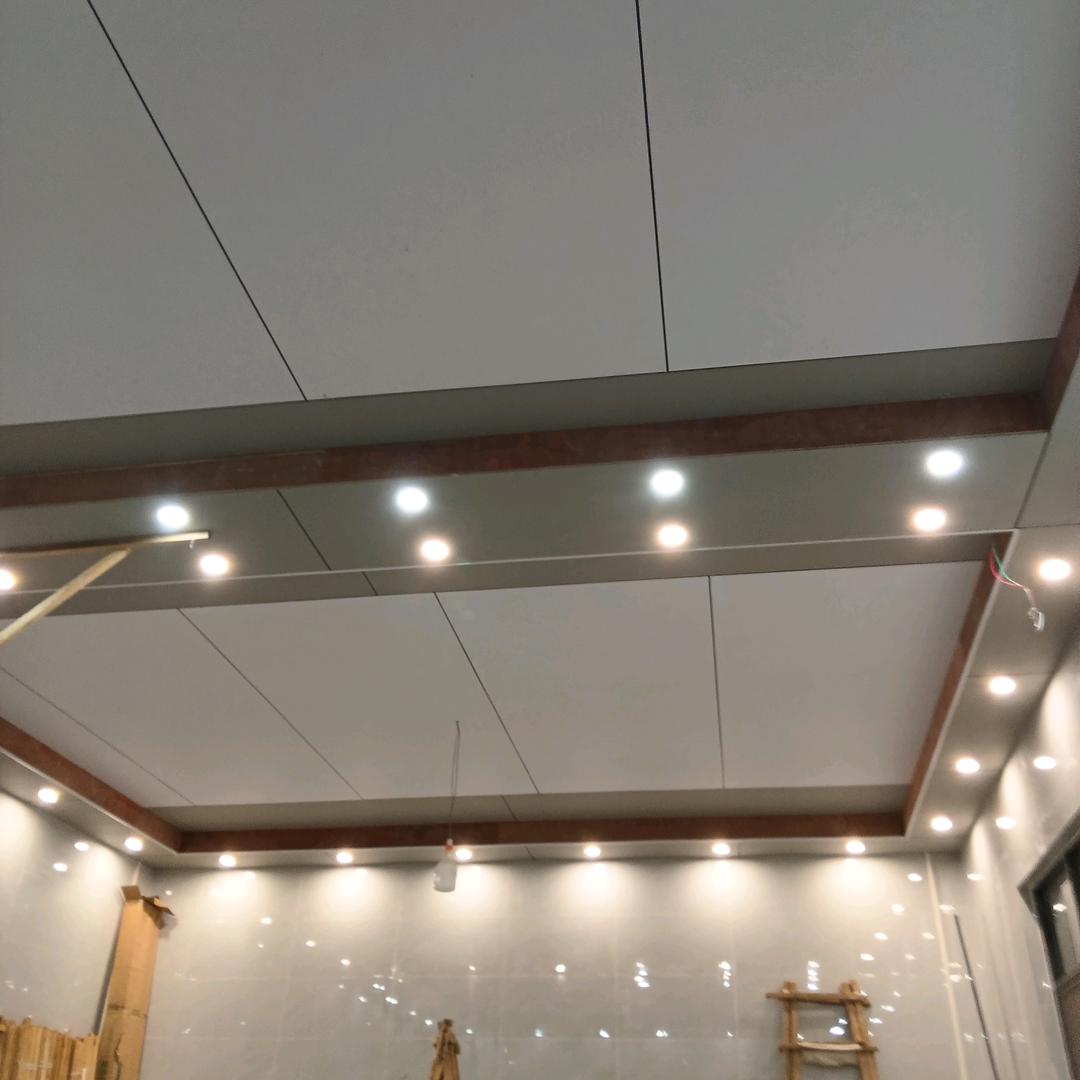 伟贤装饰有限公司王师