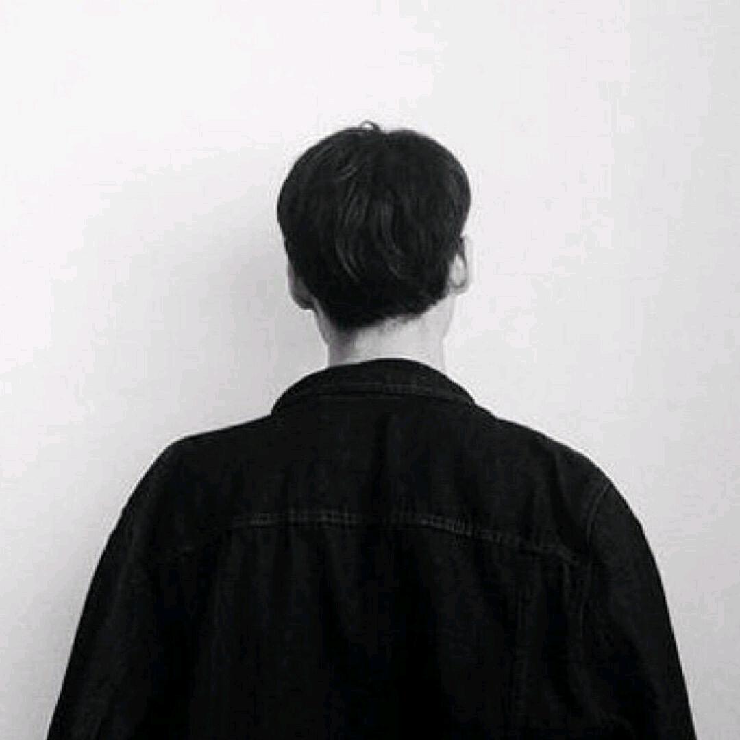 月光下的影子