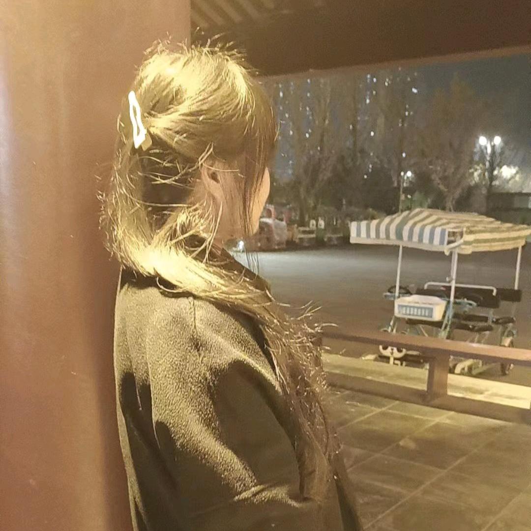 燕子🎤