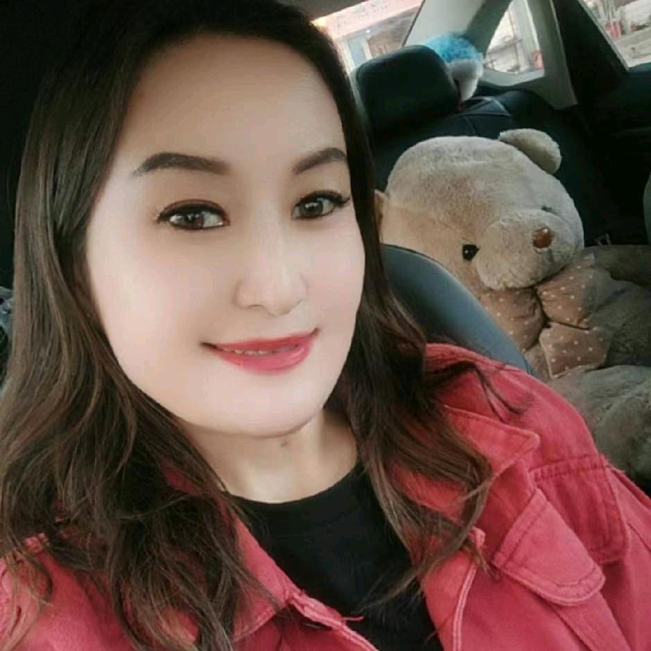 吾拉尔照相馆 🧿