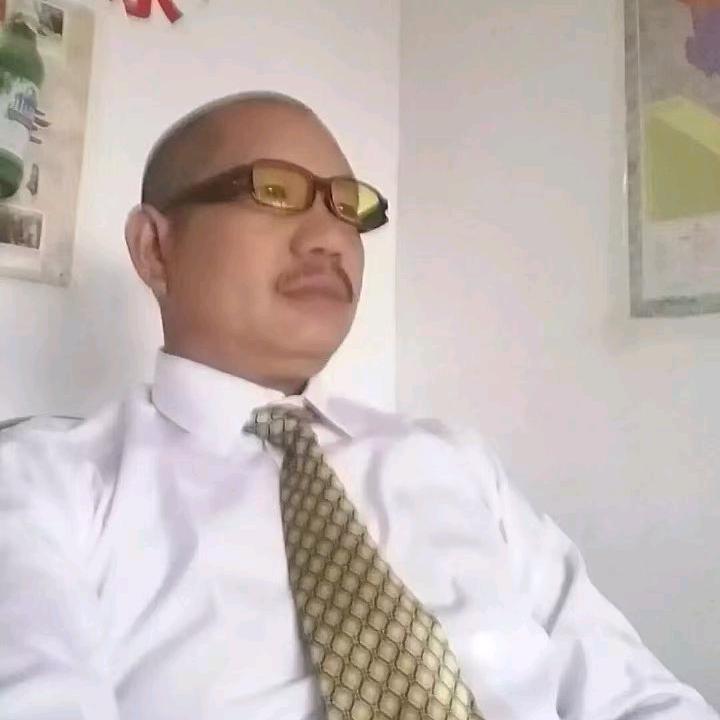 四哥:收徒