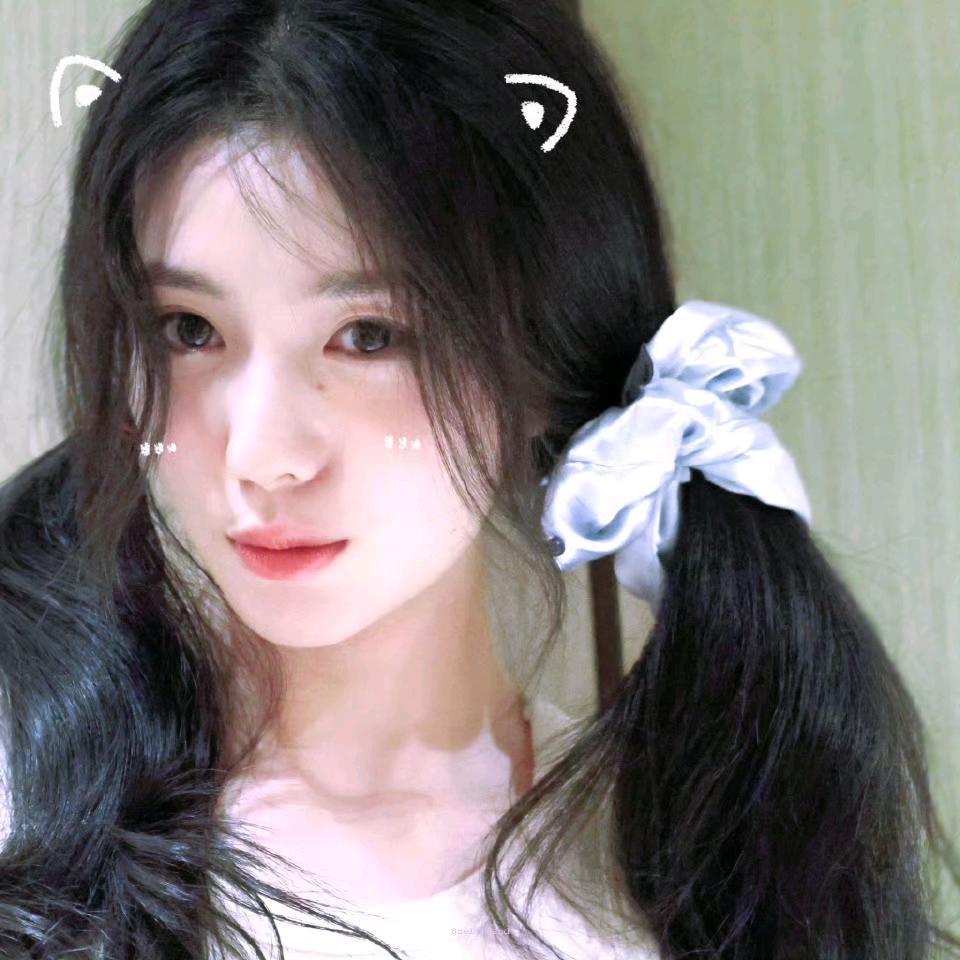 七柒
