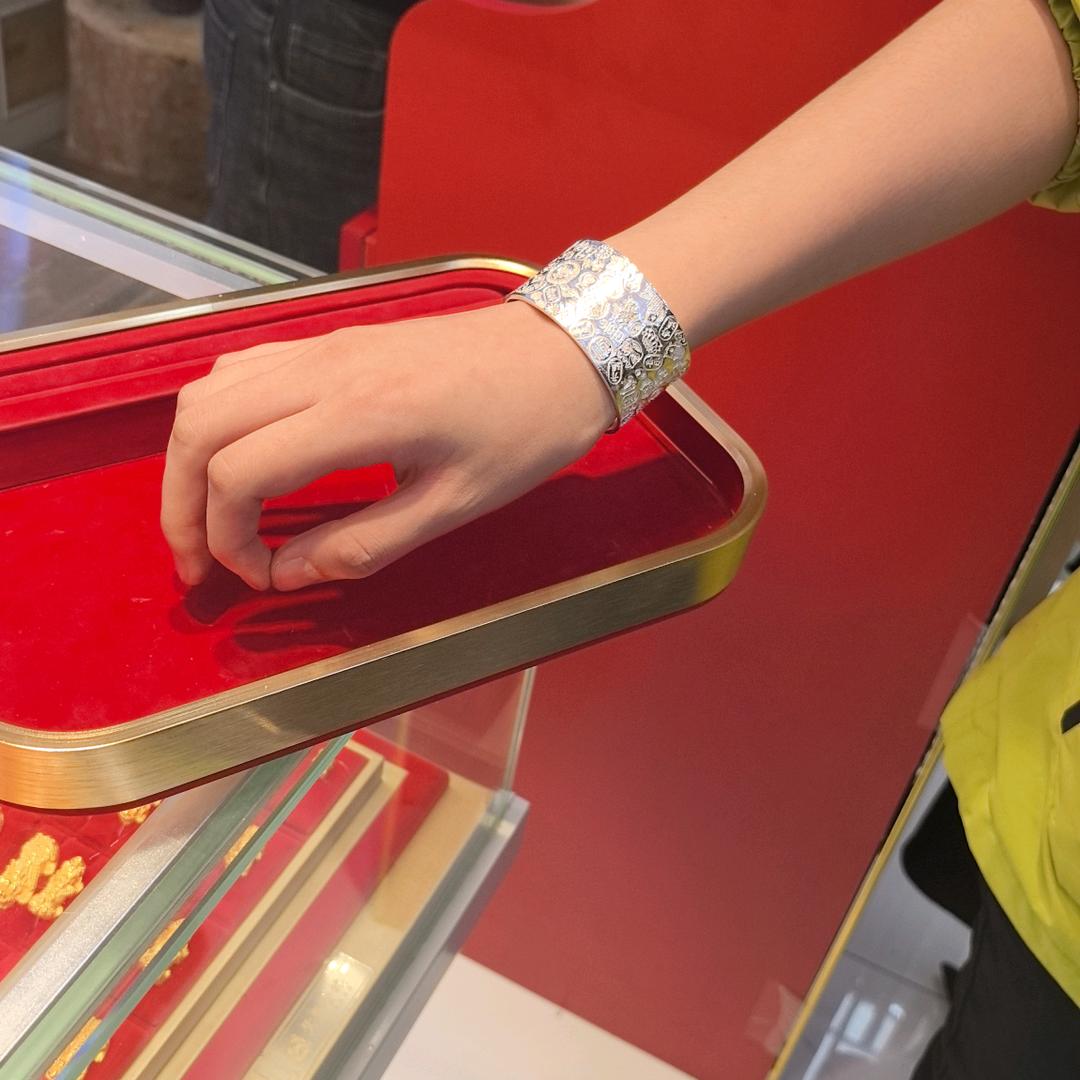 老朱打金铺（朱朱）