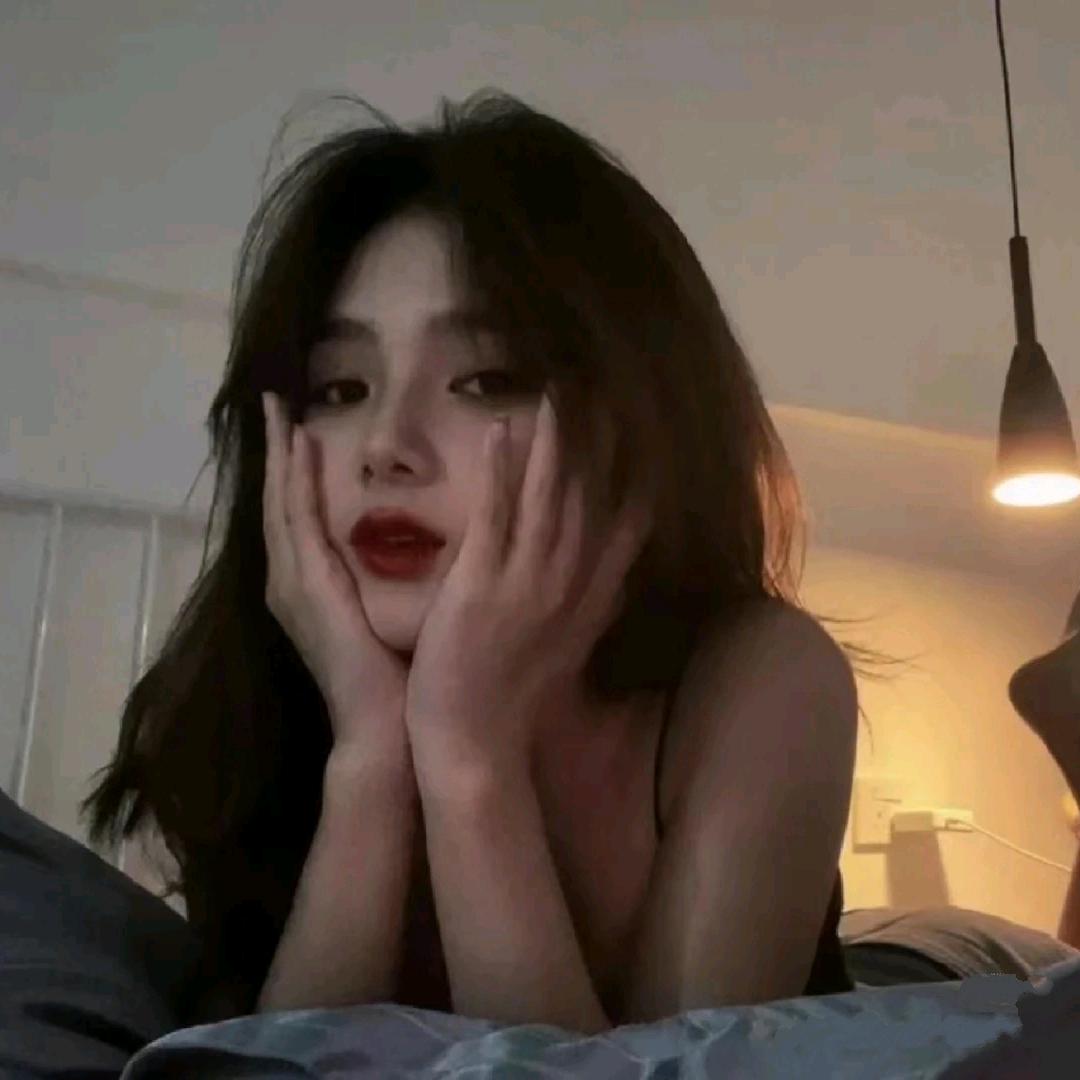 小烊睡着惹💤
