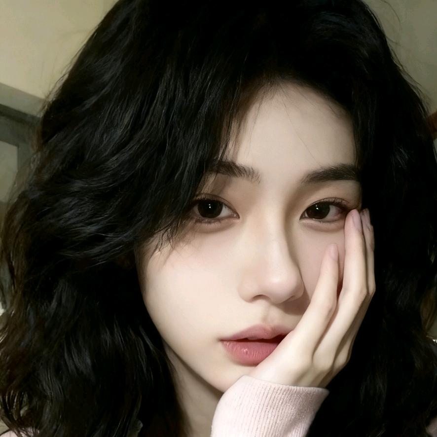 - 晚风吻玫瑰🌹