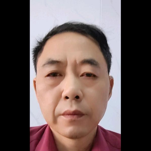 被感情伤害男身人