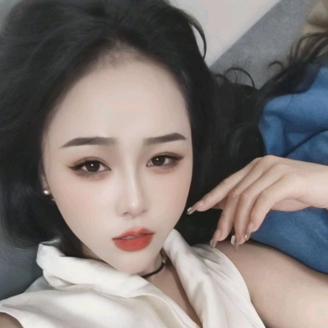 爱吃萝卜（兔兔）