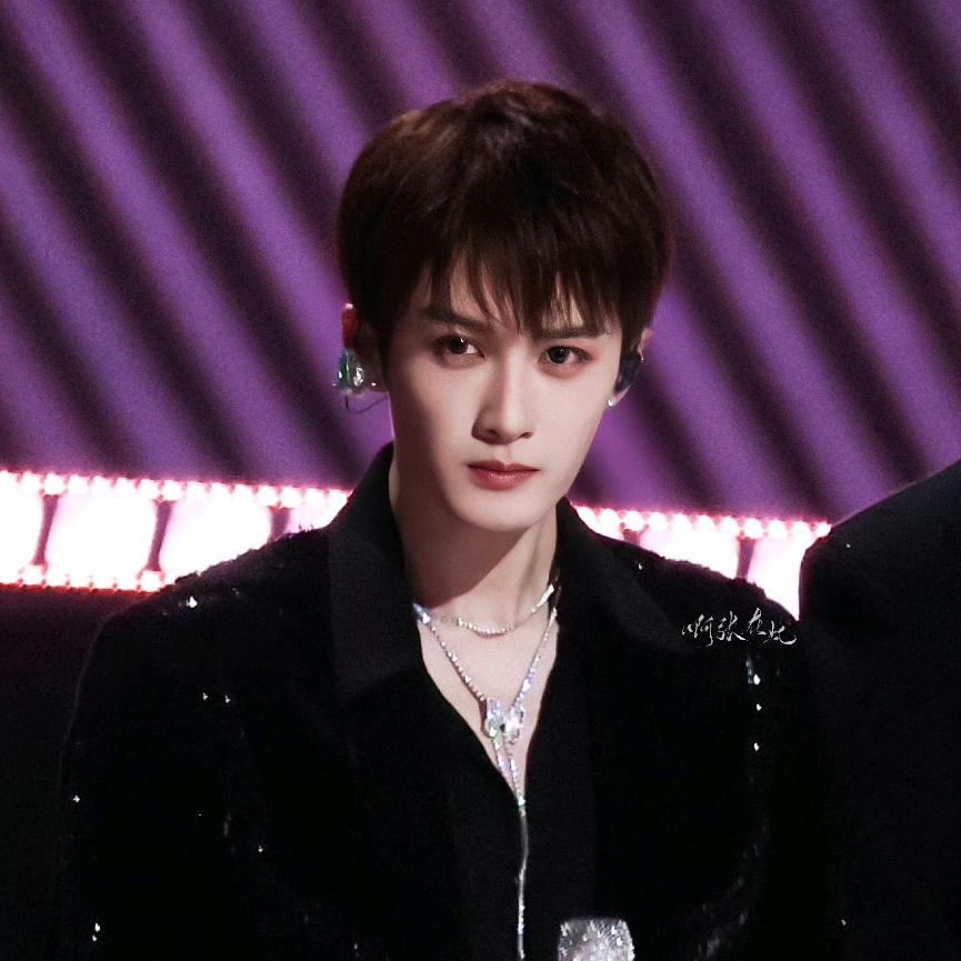 @呆猫翊次_Jianci.