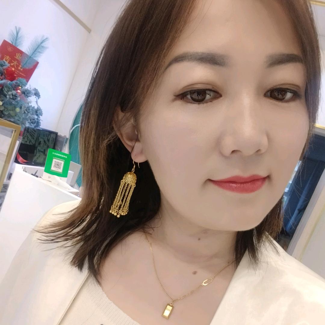 小别克珠宝 哈巴河分店