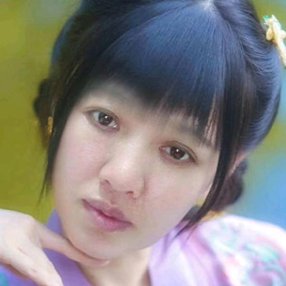 雨凌手舞