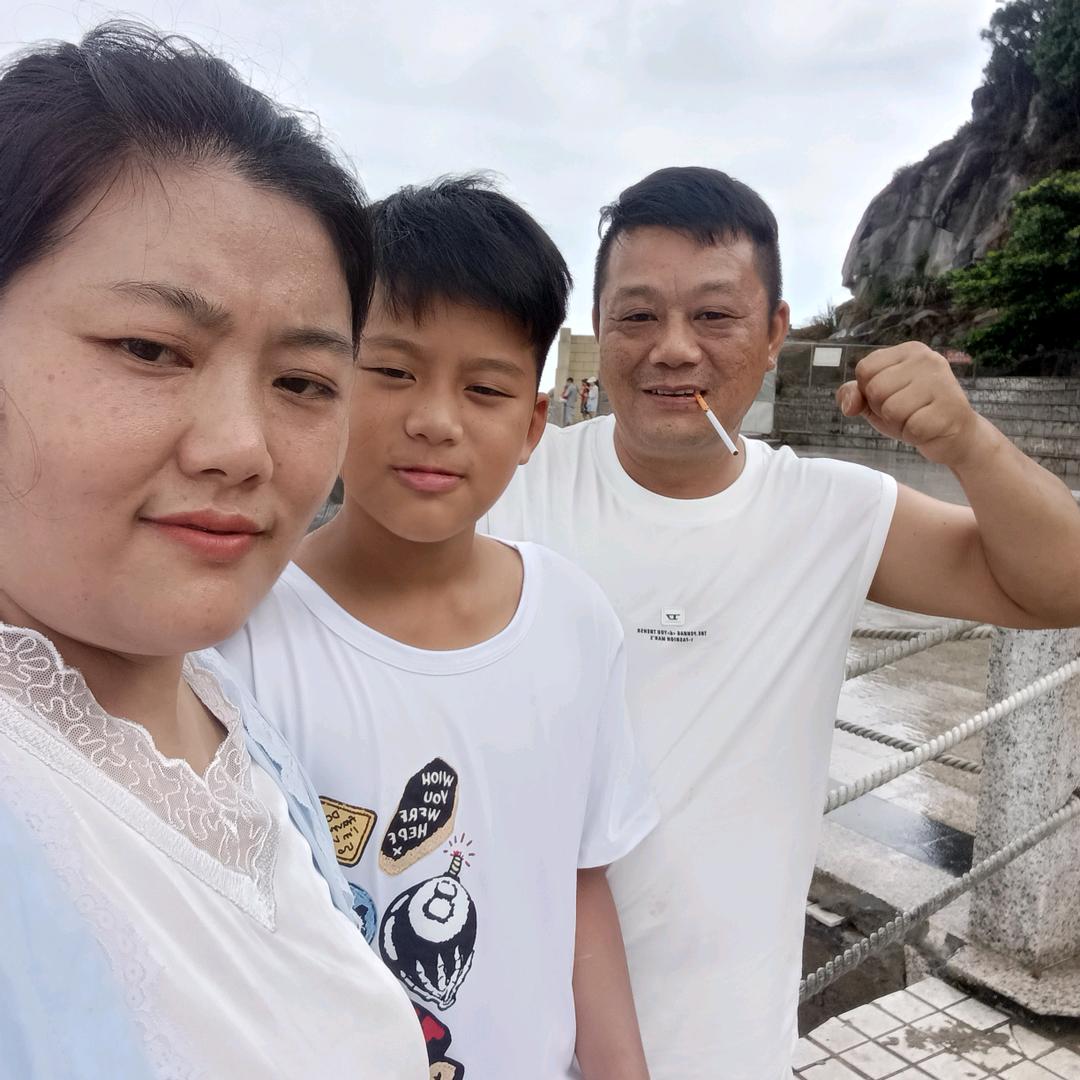 森林强哥家人永久幸福都会有