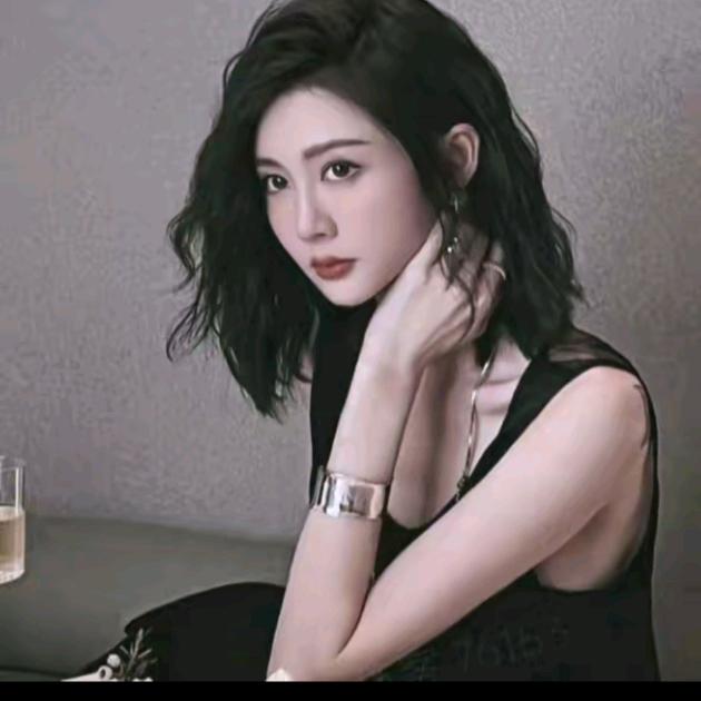 美大哥·沐熙(精致穿搭)