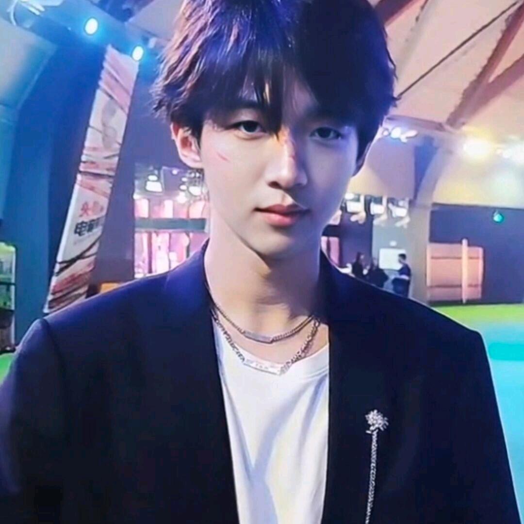 🕊沉꧔ꦿ᭄默꧔ꦿ᭄
