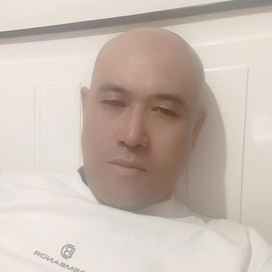 3个孩子的爸爸直播