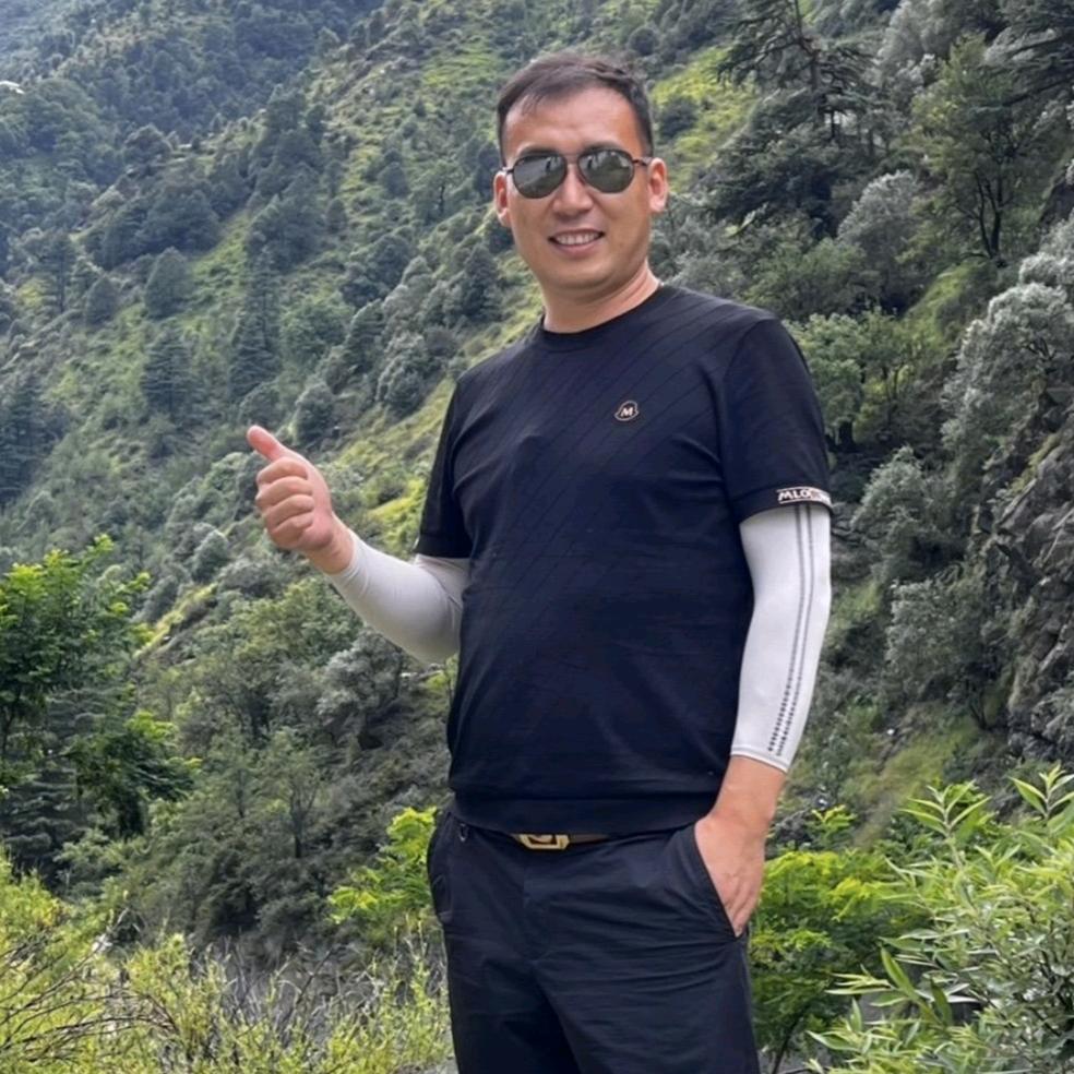 巴铁小飞星光村