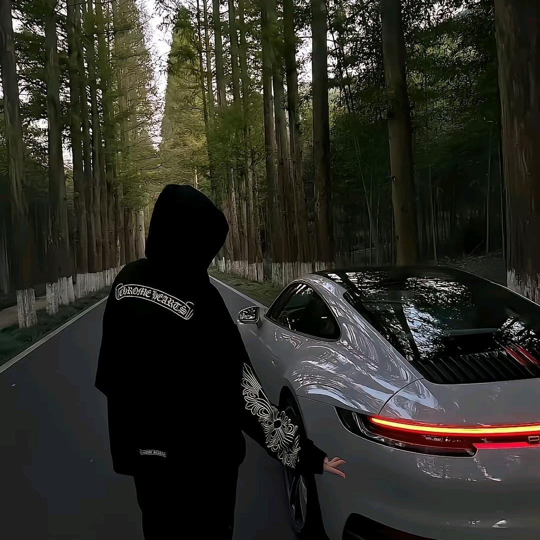 ￥无名之辈 Ծ‸Ծ