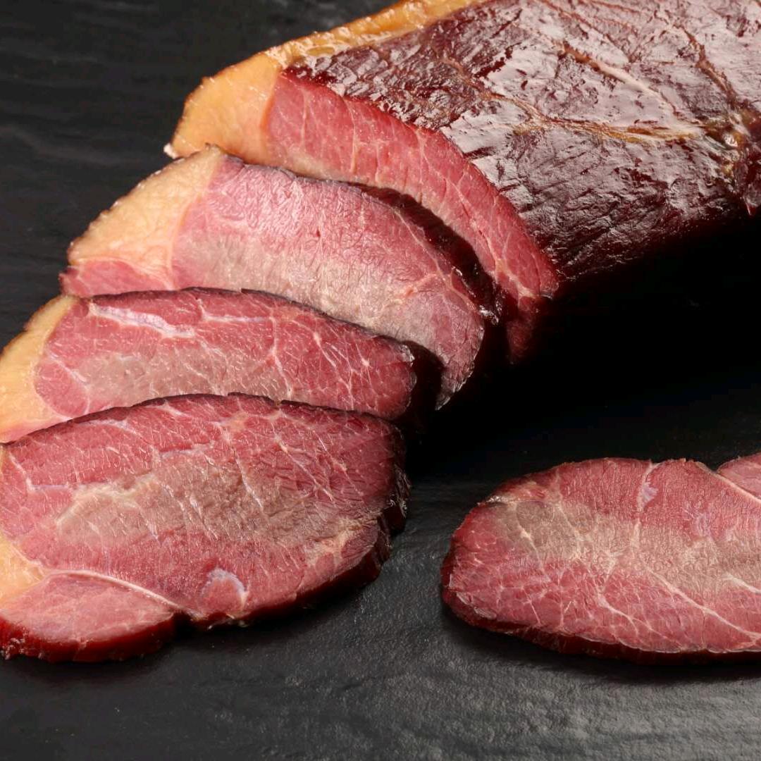 地道伊犁熏马肉熏马肠