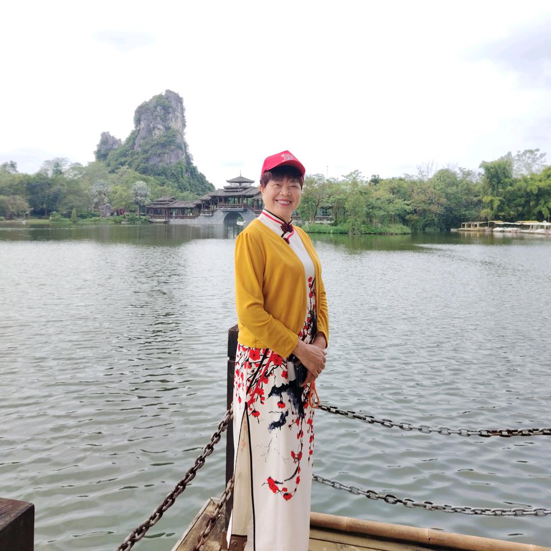 春回大地黄楚苑