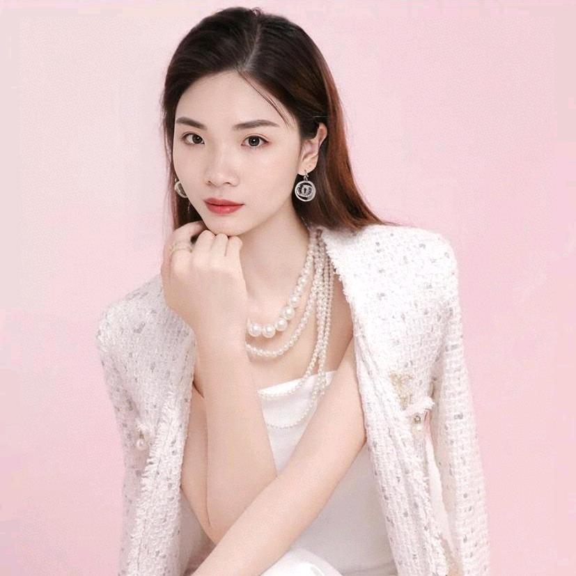 💕️°粉飾栁妞 🐳