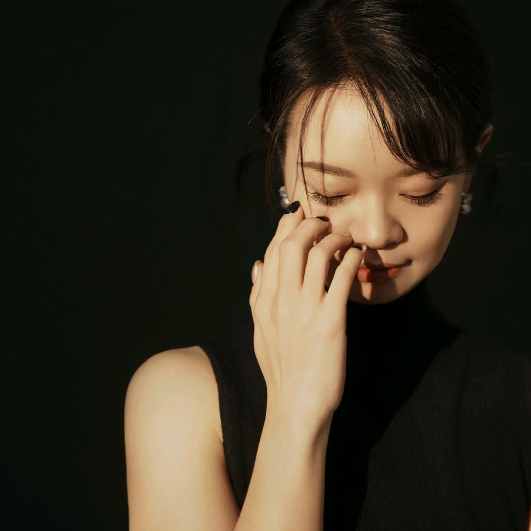 婧婧🍇🍷