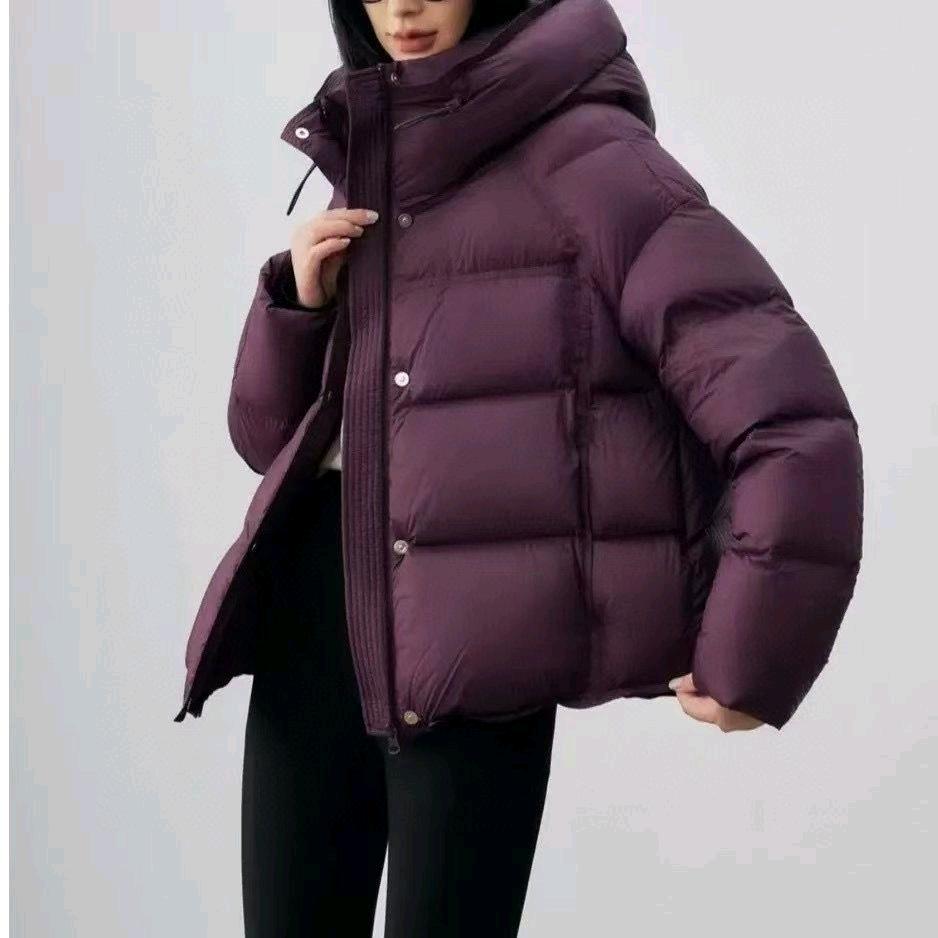 依依轻奢女装店