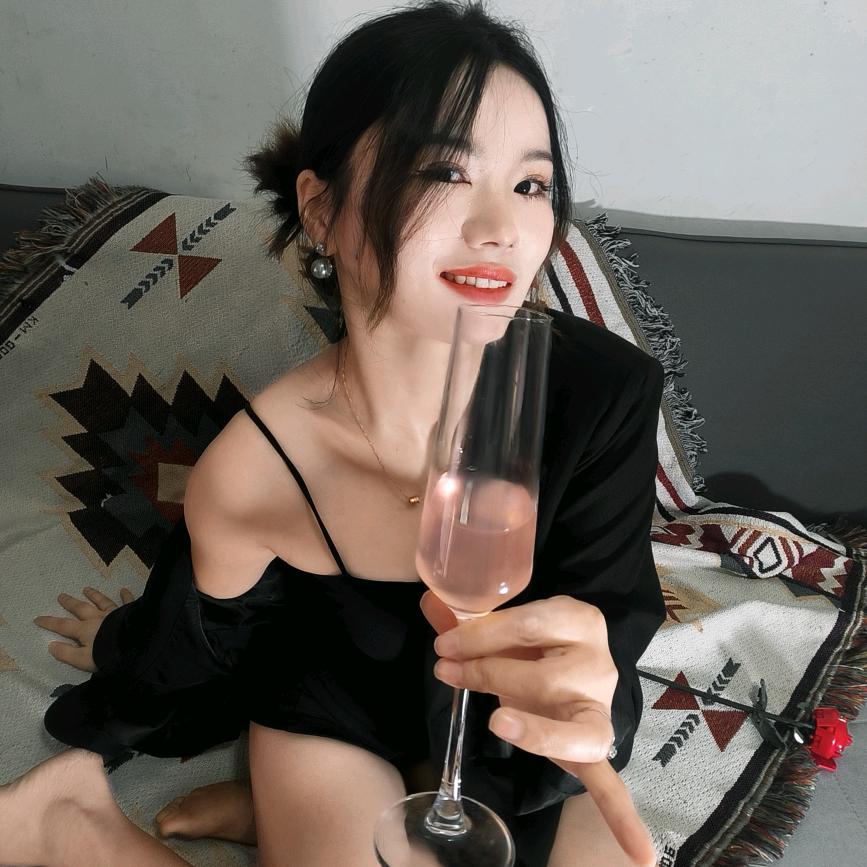 🌈山茶花开在年糕里✨