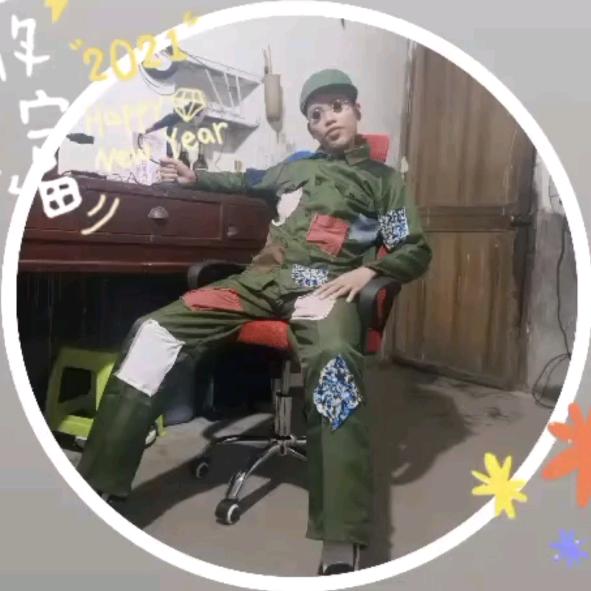 布依尖头哥《爱山歌》