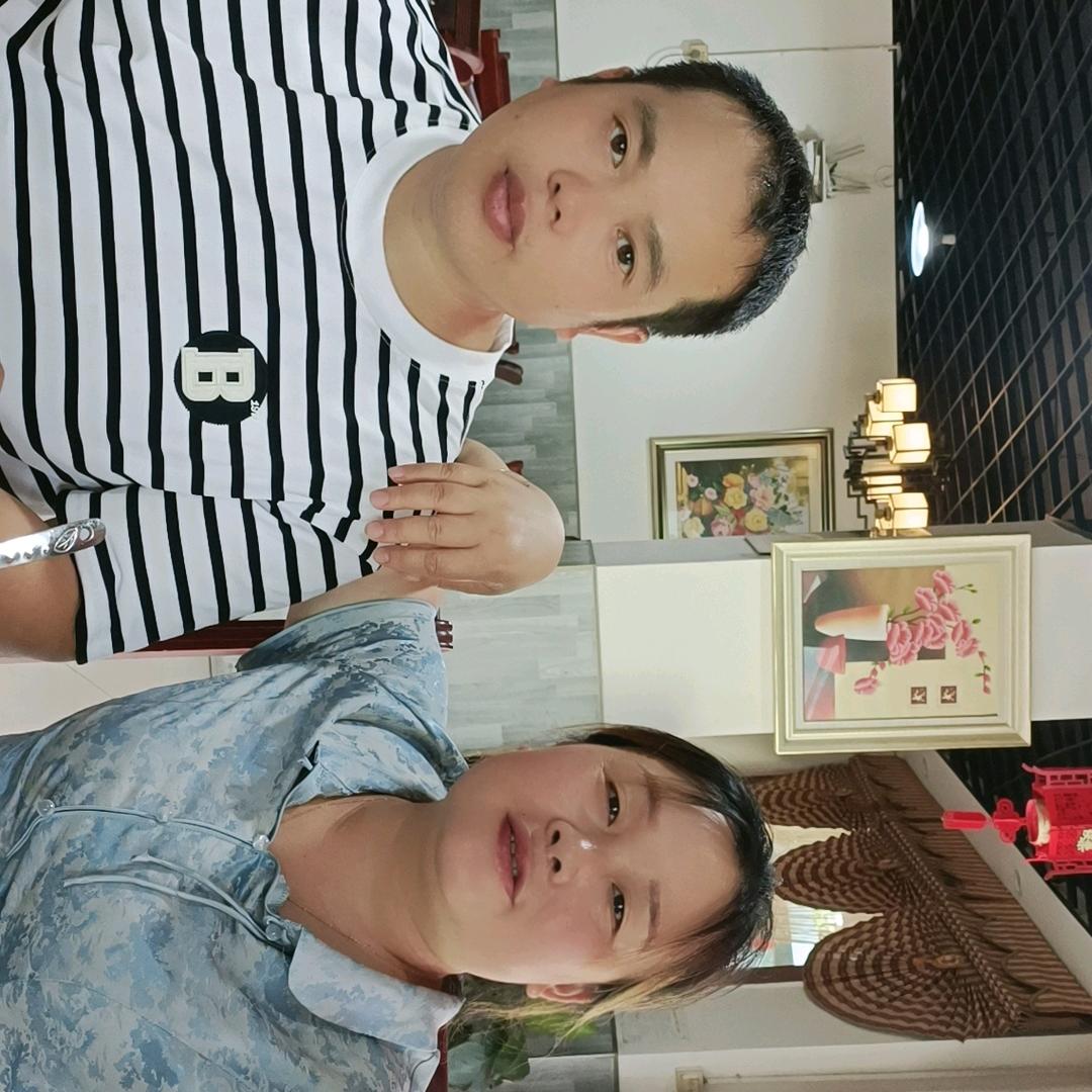李孝成