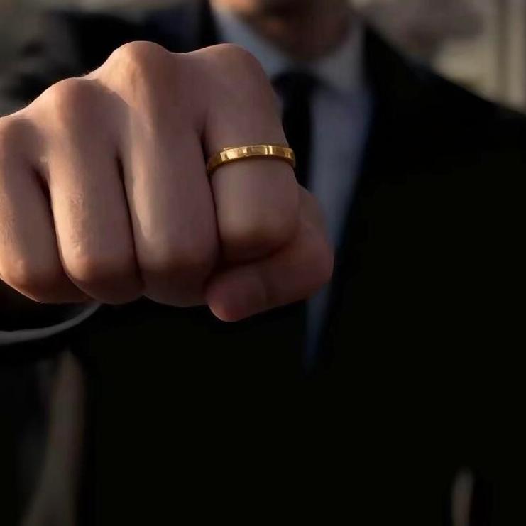 𝓱𝓮𝓷𝓻𝔂🍷