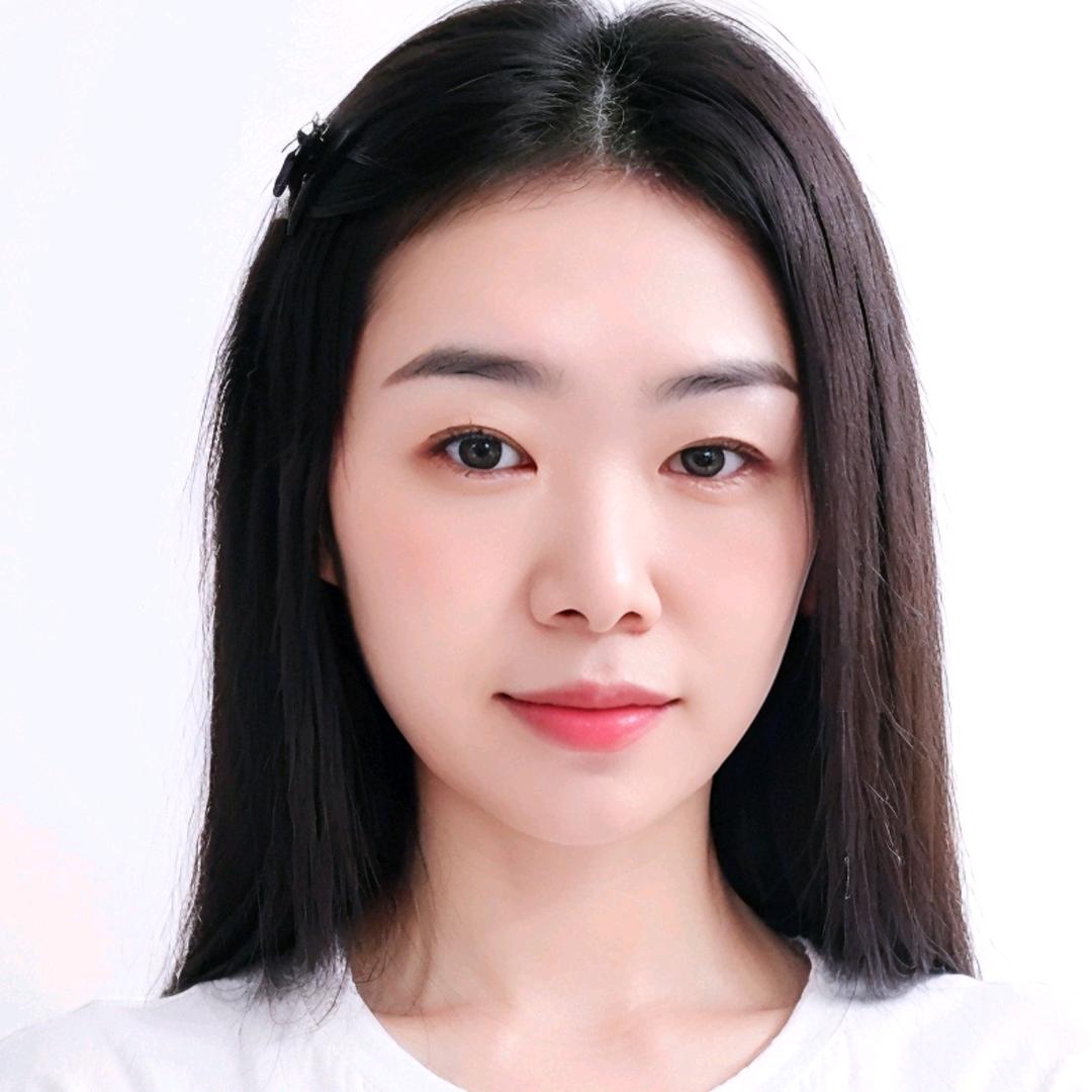 六月