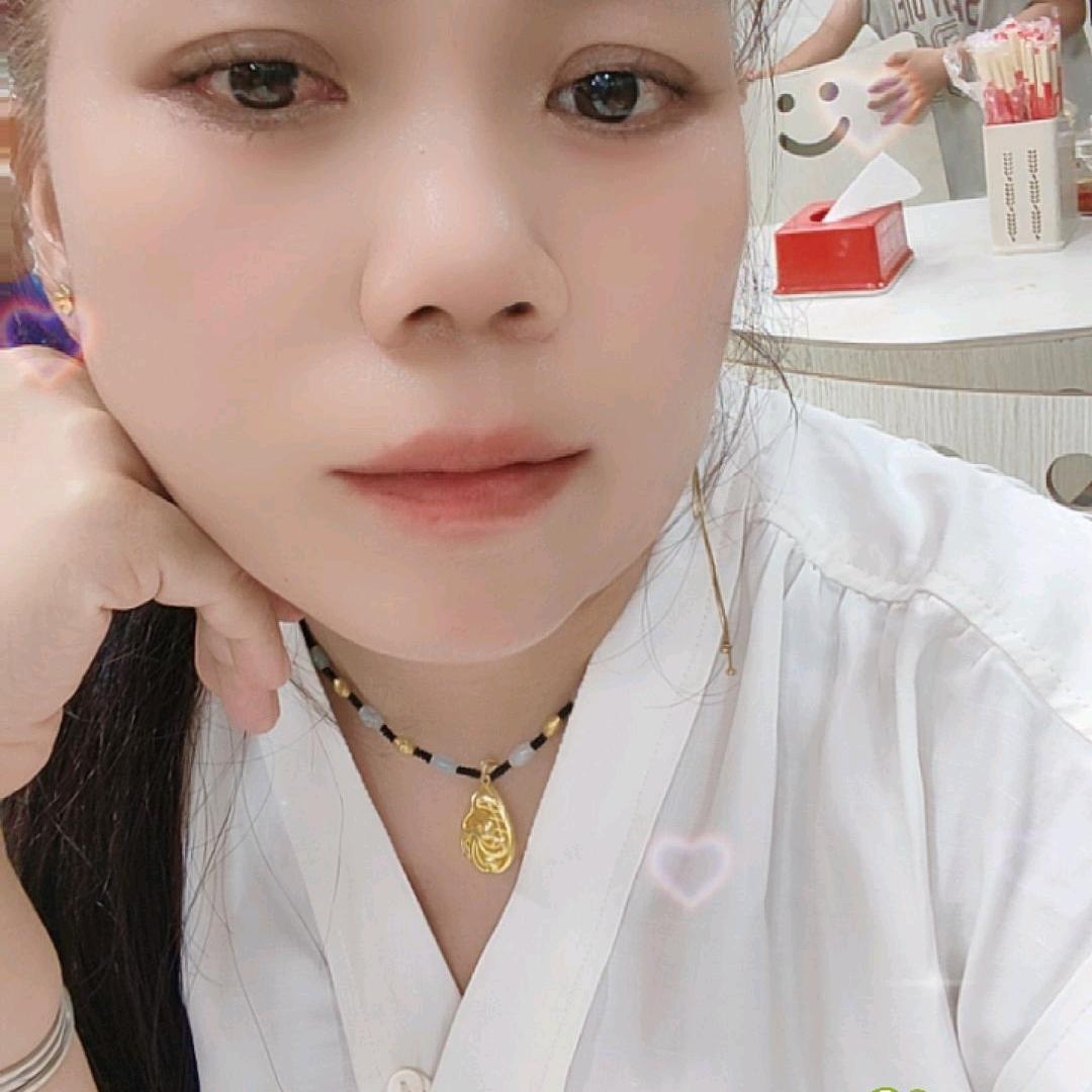 娟姐，民族服饰，想要衣服的可以加关注哦
