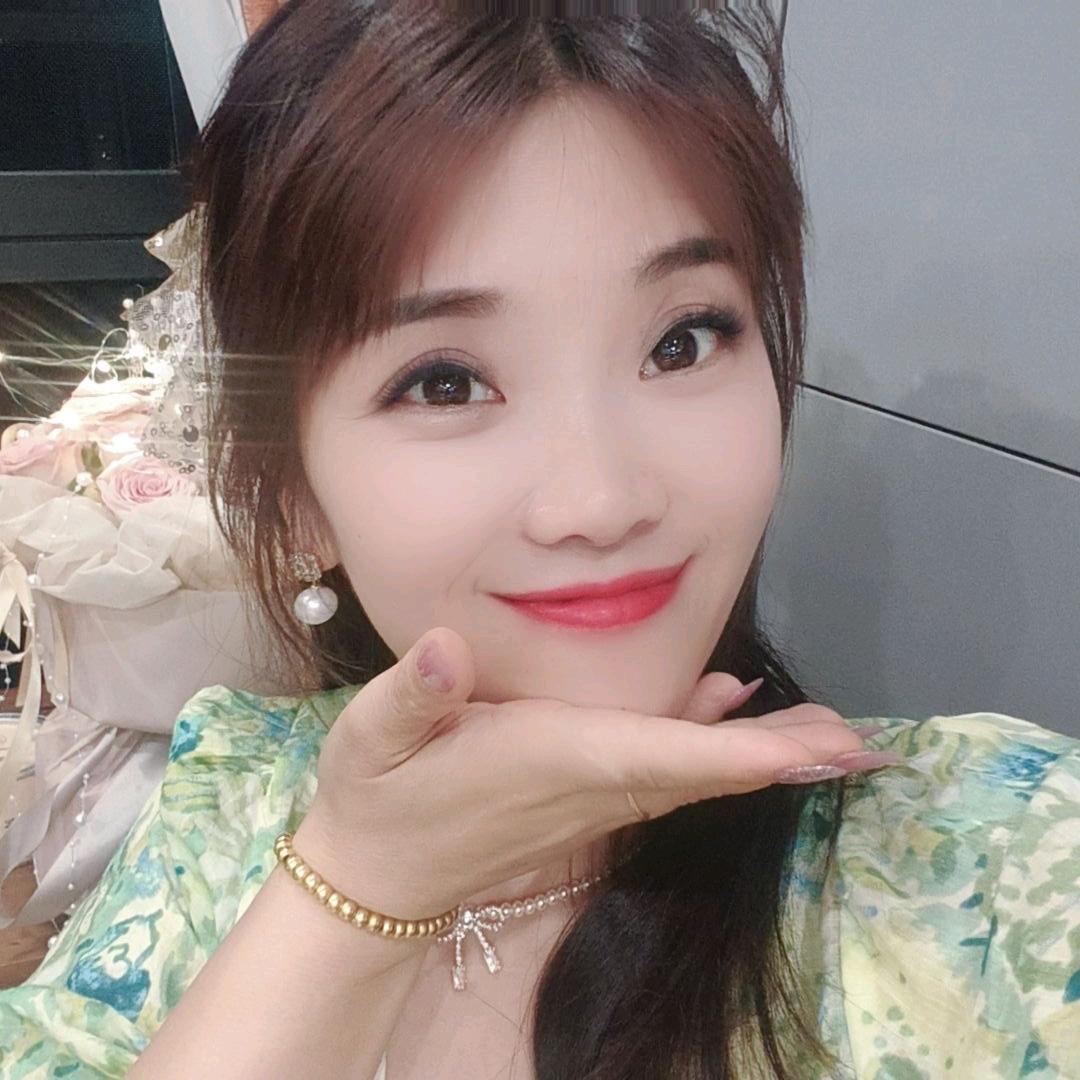 🦩是小燕子吖
