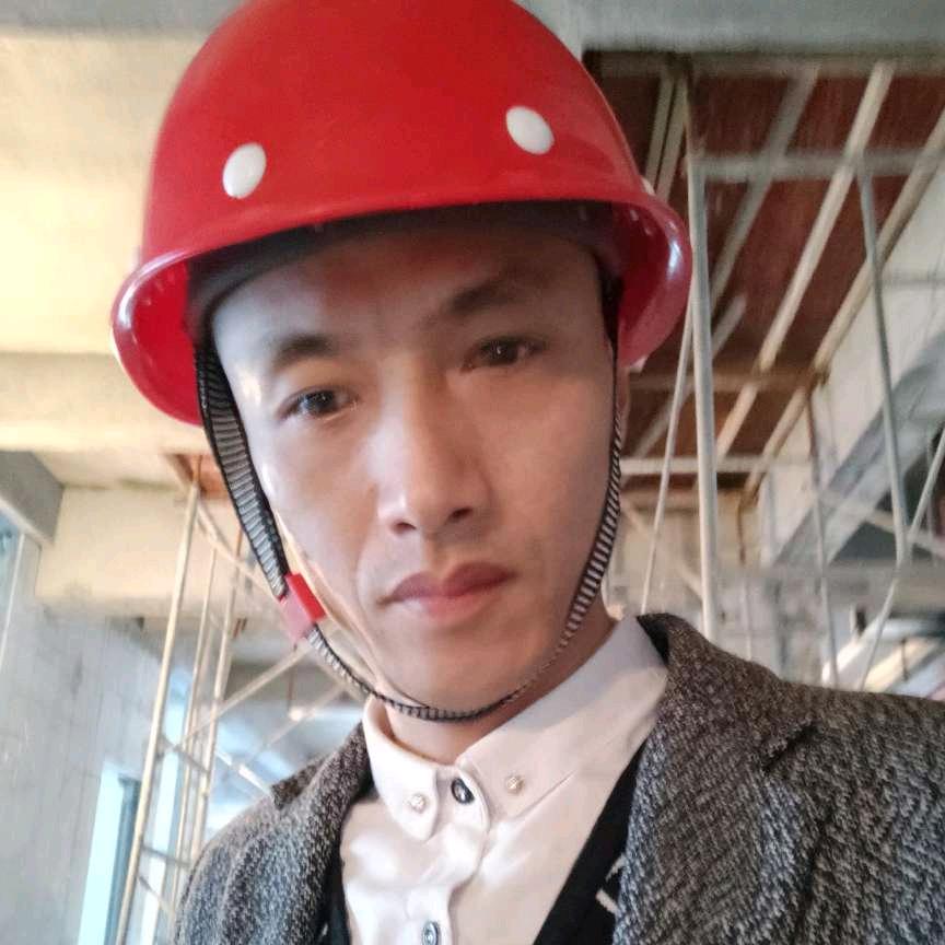 阿桂《专业腻子喷涂》