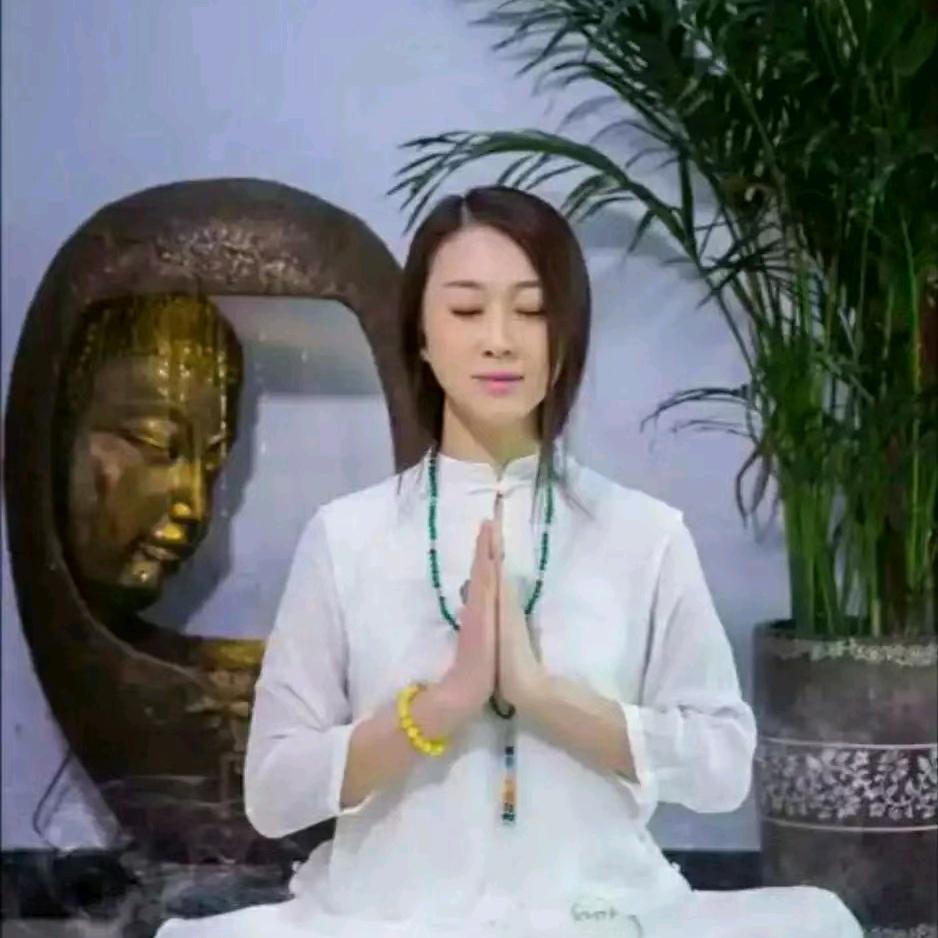 瑜伽普拉提_语彤老师