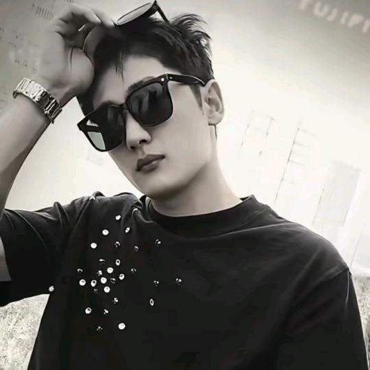 ঞ᭄郑他🍒一个亿⁵²º