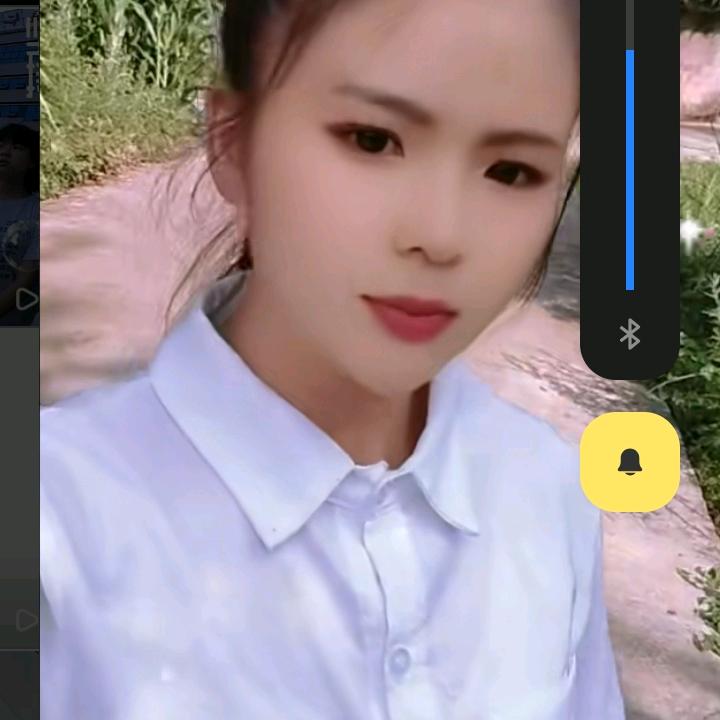爱哭的女孩