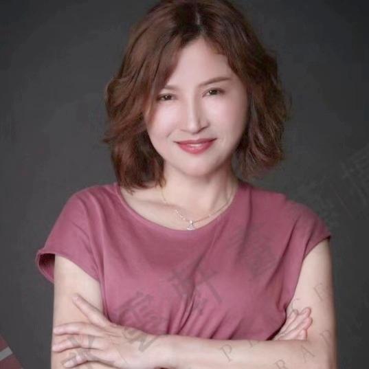 梅子（江西奥升电梯）