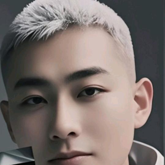 ༺煣༼壵♀鑫༽༻