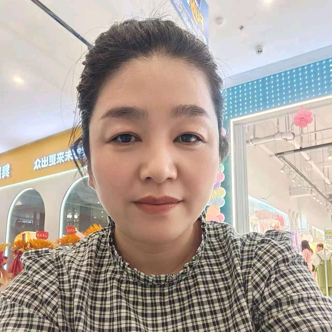 二胎宝妈闲不住