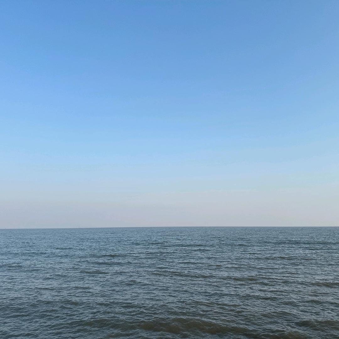 何先生