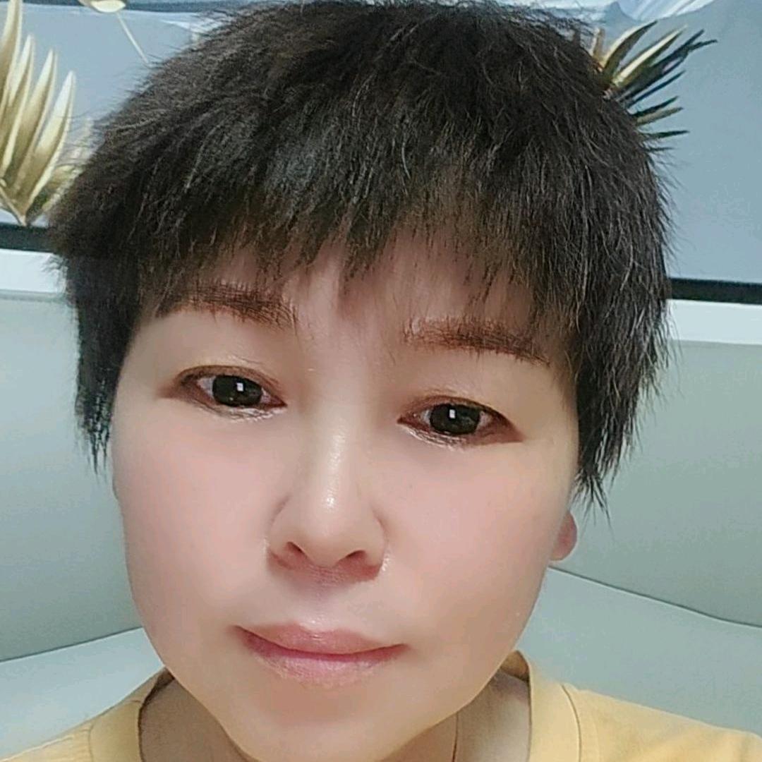 小英姐